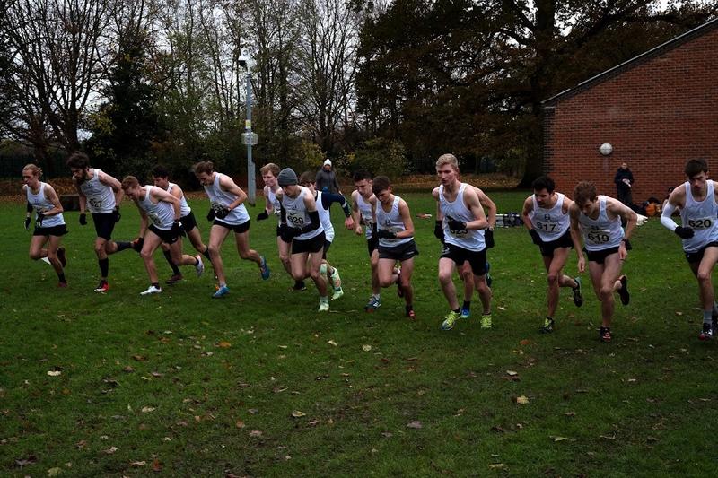 gentlemens 2nds on the start line