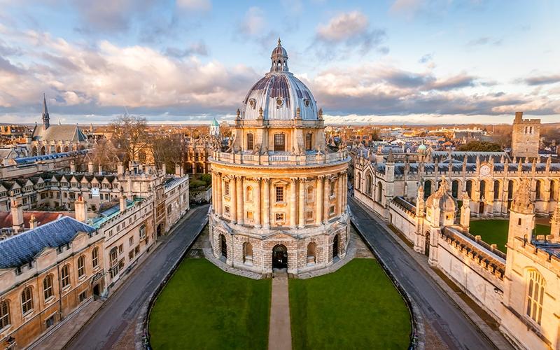 the radcliffe camera oxford 