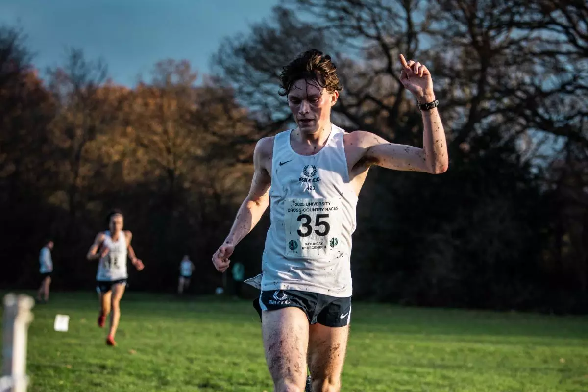 Chris Parker winning blues race